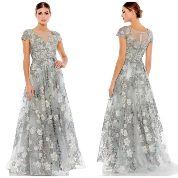 Mac Duggal Floral Embroidered & Embellished A-line Gown In Seamist Size 4 NWT